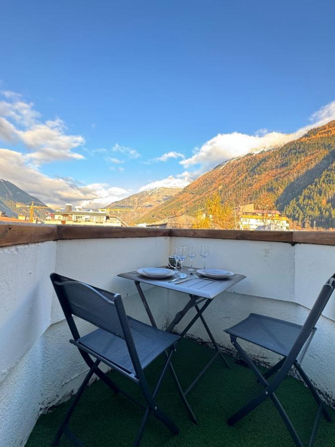 Cocon Au Coeur De Chamonix Avec Parking Gratuit Apartment Exterior photo