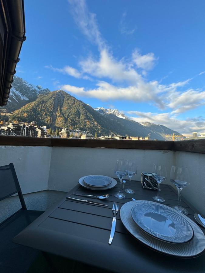 Cocon Au Coeur De Chamonix Avec Parking Gratuit Apartment Exterior photo